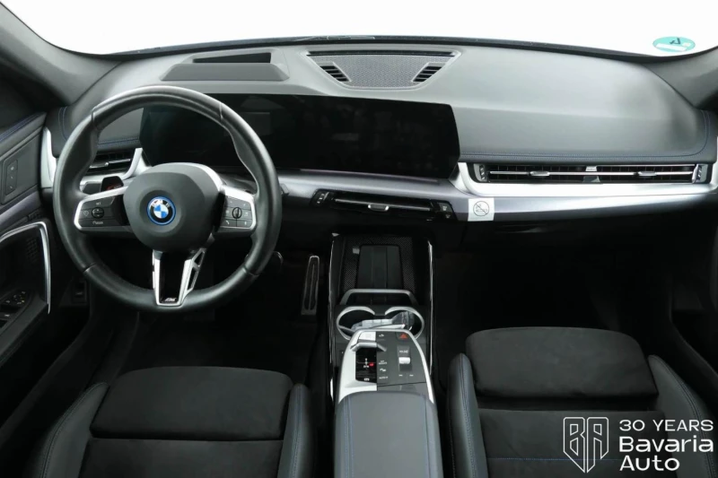 BMW iX1 30 xDrive M Sport Paket, снимка 6 - Автомобили и джипове - 52711780