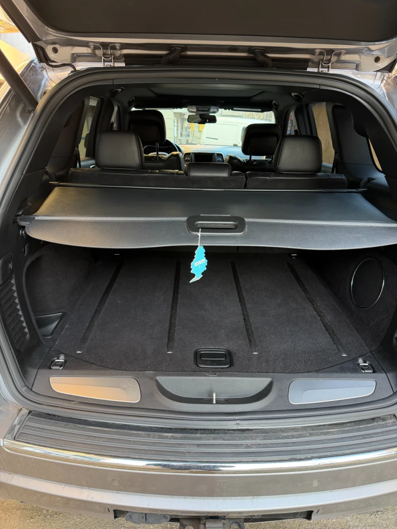 Jeep Grand cherokee Overland, снимка 16 - Автомобили и джипове - 53470576