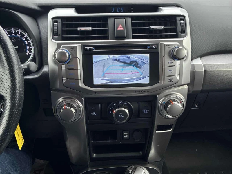 Toyota 4runner 4WD/Кожа/Нави/Подгрев/Шибидах/Клип, снимка 8 - Автомобили и джипове - 53564099