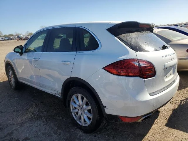 Porsche Cayenne, снимка 3 - Автомобили и джипове - 48136339