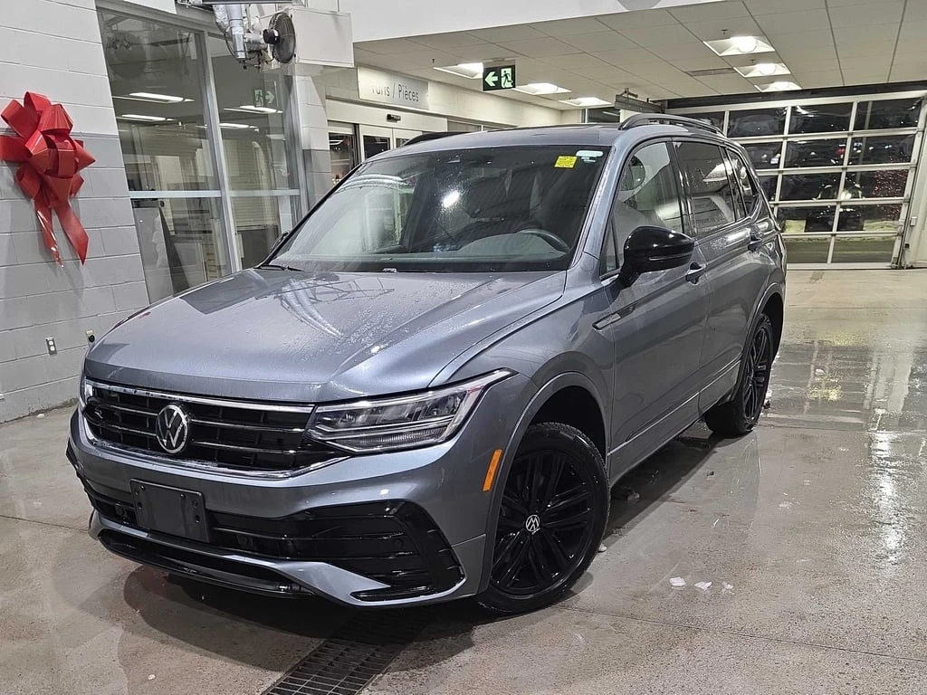 VW Tiguan * Comfortline R Line Black Edition * CARFAX * БЕЗ , снимка 1