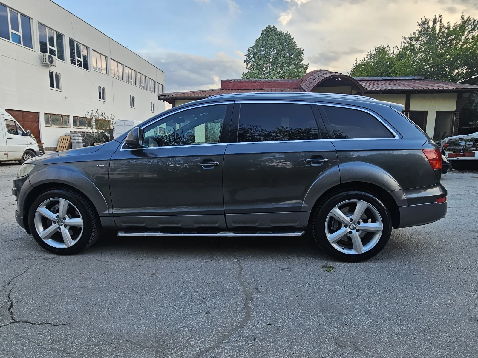 Audi Q7 4.2 tdi  s-line - изображение 6
