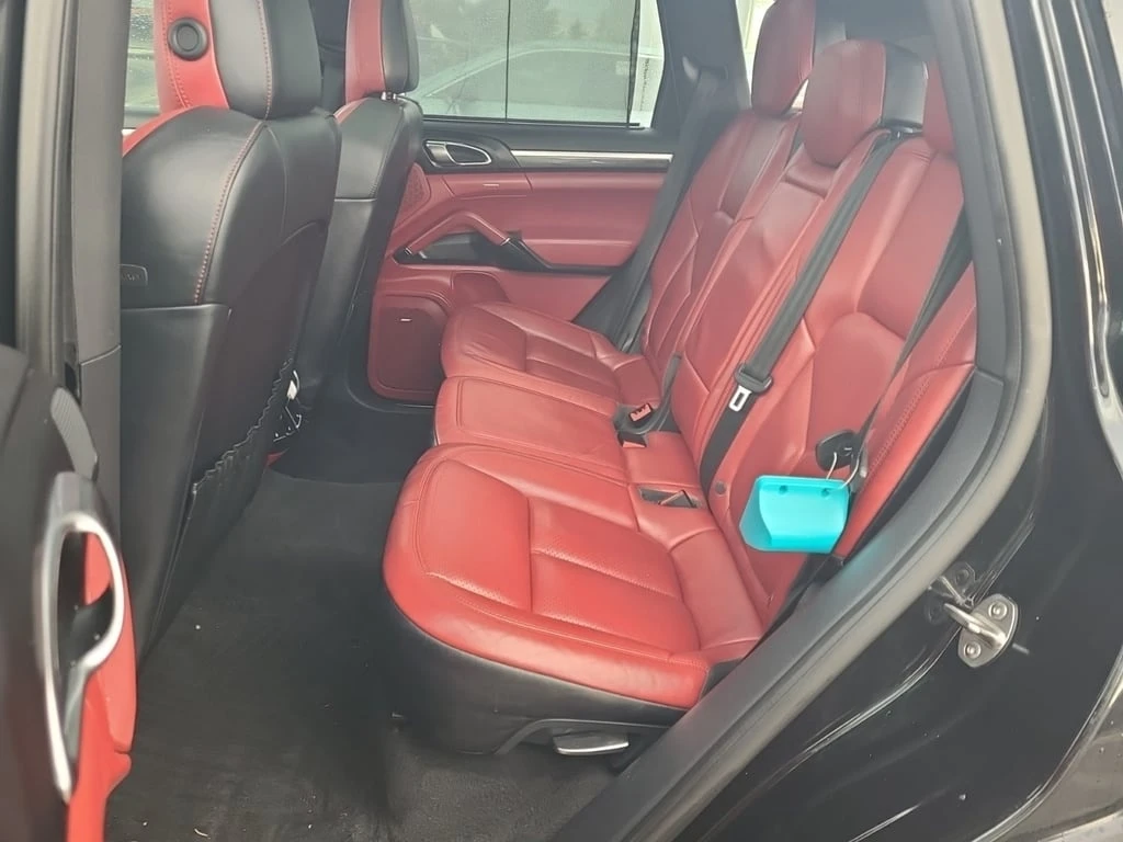 Porsche Cayenne * AWD 4DR * CARFAX * БЕЗ ПЪРВОНАЧАЛНА ВНОСКА - изображение 10