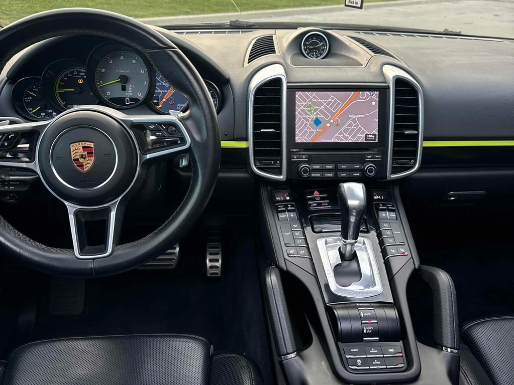 Porsche Cayenne S E Hybrid  CARFAX - изображение 9