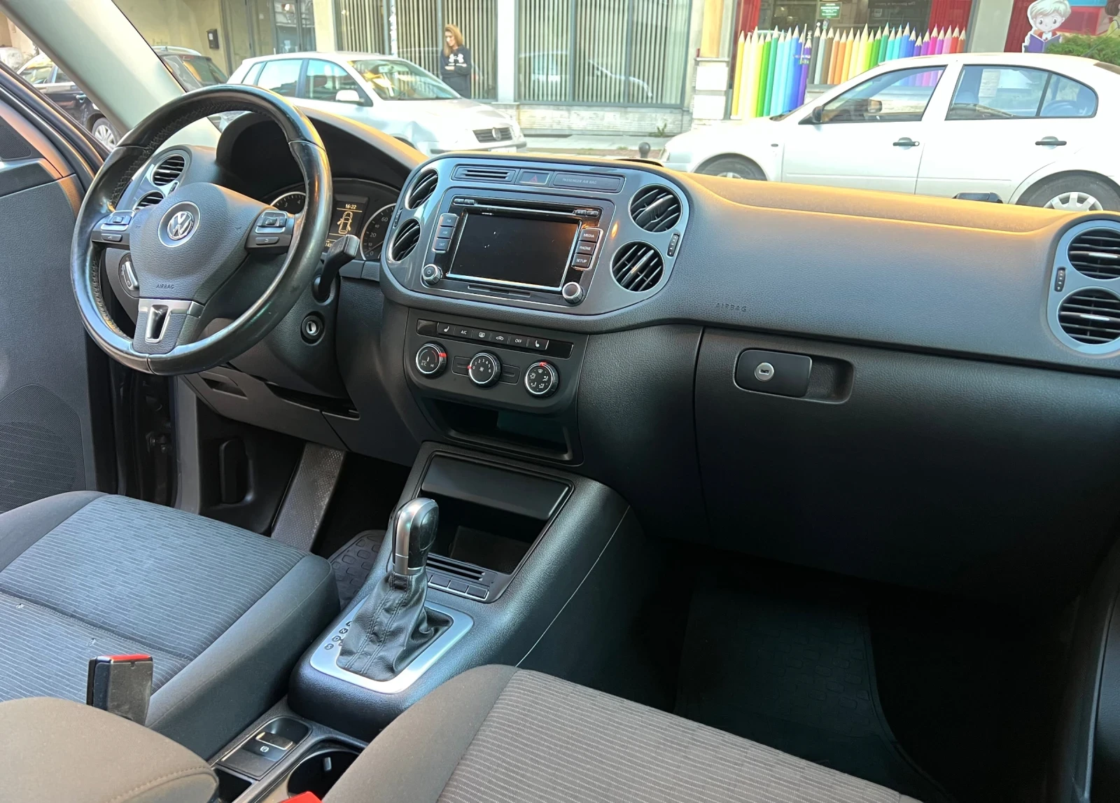 VW Tiguan 2.0 TSI 4x4 Автомат Обслужена - изображение 9