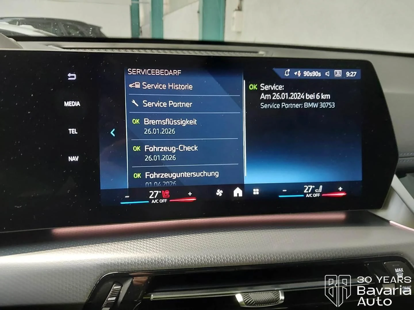 BMW iX1 30 xDrive M Sport Paket | Mobile.bg   11