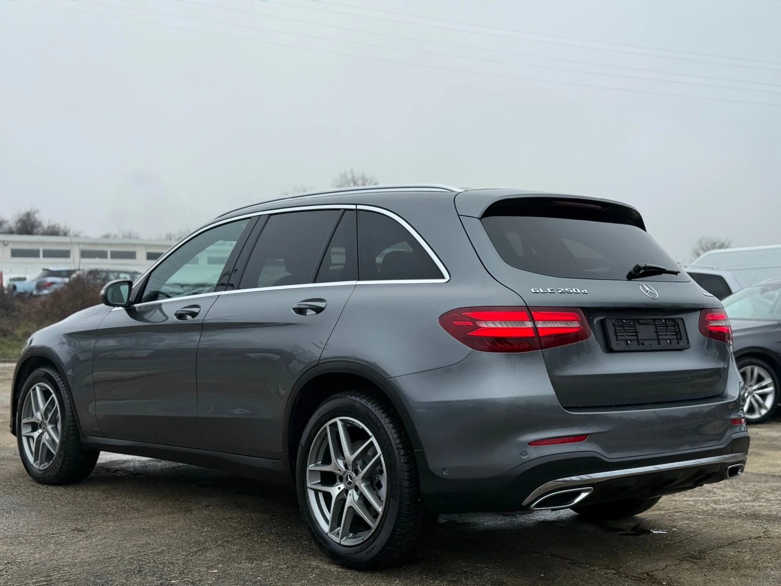 Mercedes-Benz GLC 250 AMG 9G Airmatic Multibeam, снимка 4 - Автомобили и джипове - 53844951
