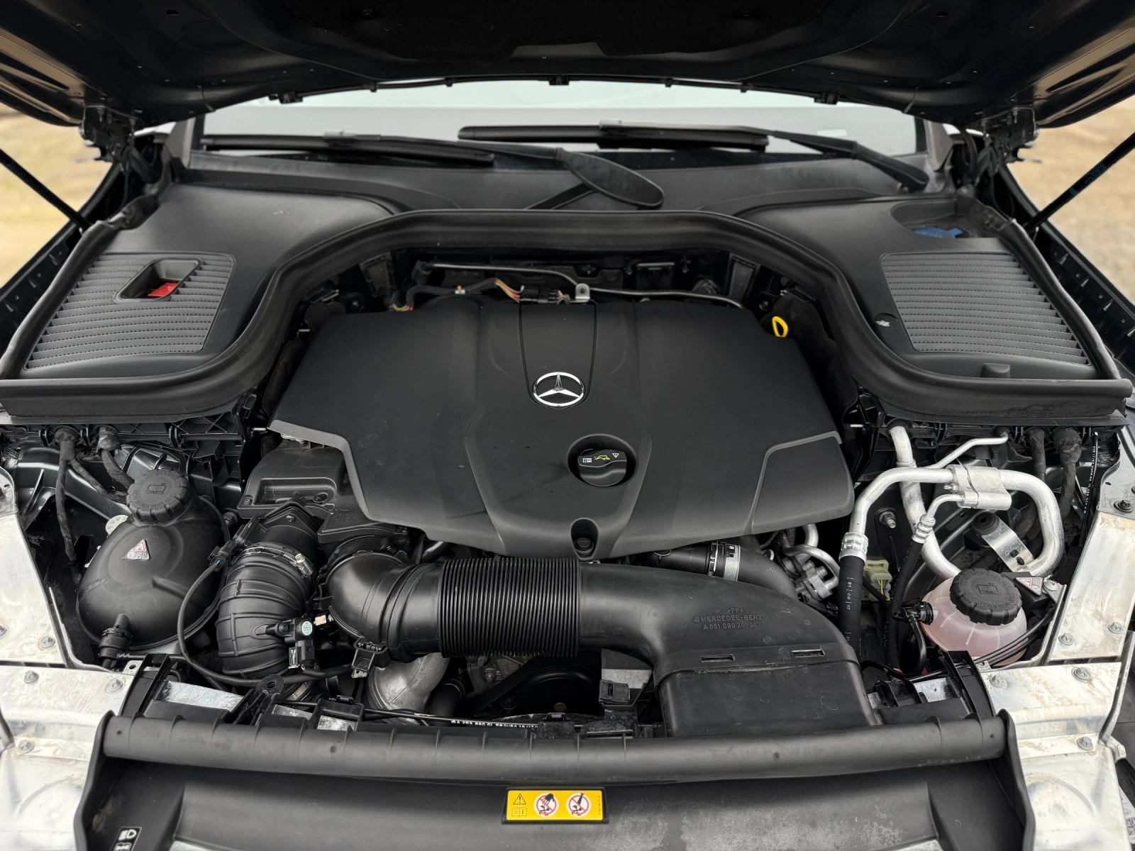 Mercedes-Benz GLC 250 AMG 9G Airmatic Multibeam, снимка 16 - Автомобили и джипове - 53844951