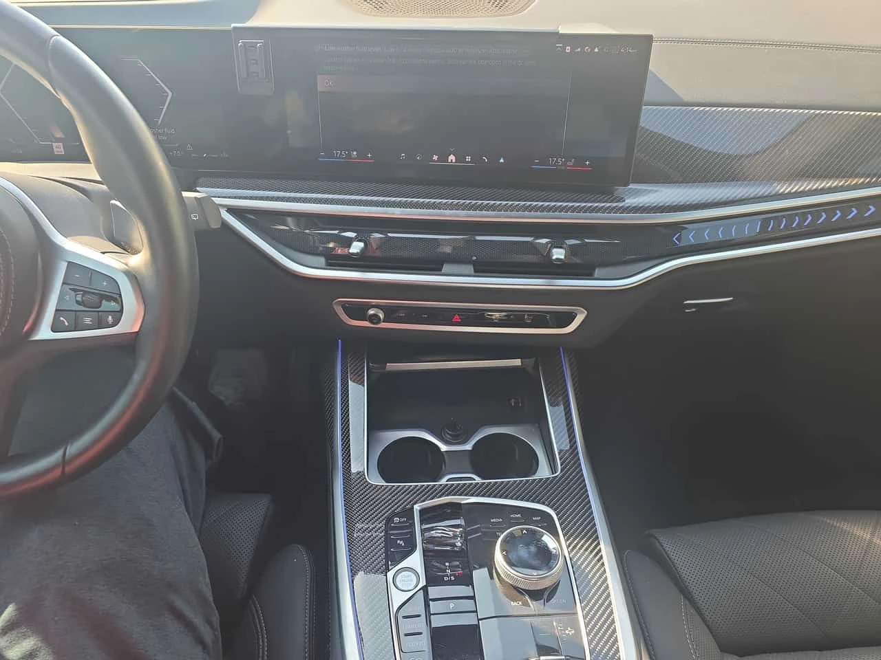 BMW X7 xDrive40i M SPOR�/COLOUR CHANGING SUNROOF/CRYSTAL | Mobile.bg � ����������� 9