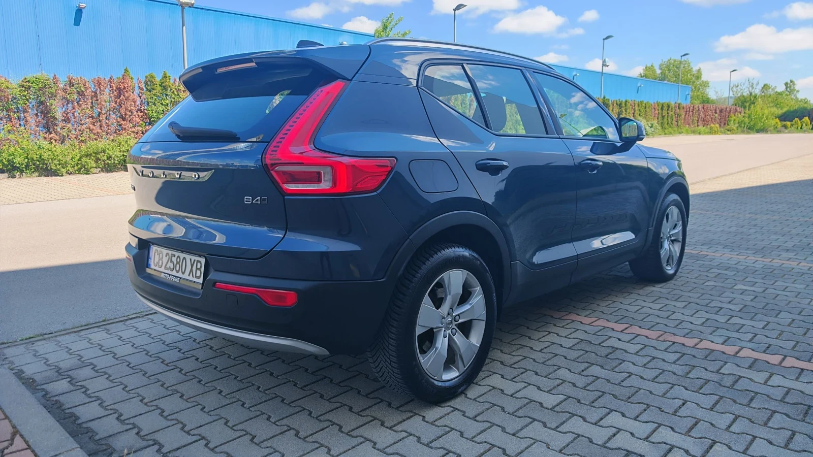Volvo XC40 B4 4x4, снимка 7 - Автомобили и джипове - 54683750
