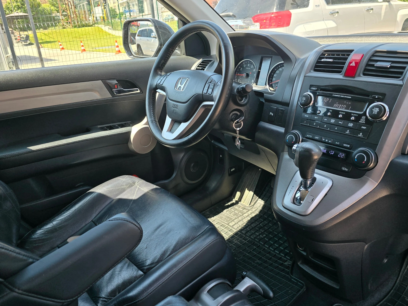 Honda Cr-v 2.0i/Aвт./Газ/Лизинг, снимка 11 - Автомобили и джипове - 54833462