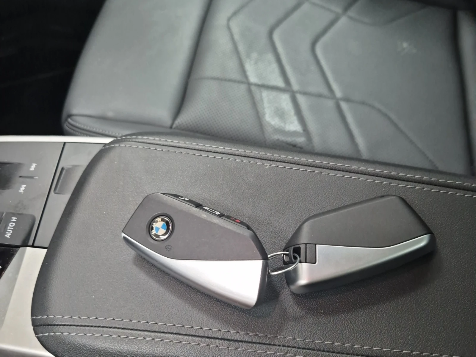 BMW X1 xDrive / Remote Start / Navigation / Memory / , снимка 8 - Автомобили и джипове - 55322577
