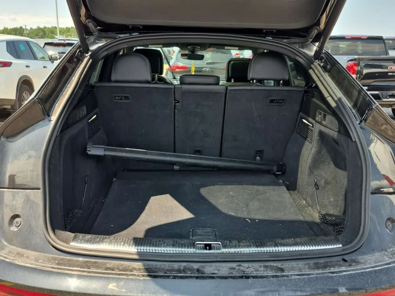 Audi Q5 Sportback/S LINE /CARFAX/ДИСТРОНИК/360/ПАНО/2 КЛЮЧ, снимка 14 - Автомобили и джипове - 55451375