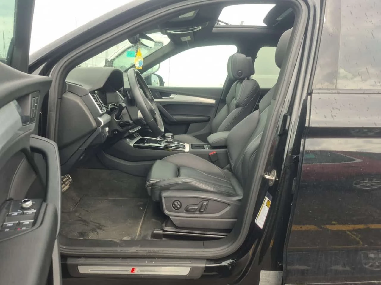 Audi Q5 Sportback/S LINE /CARFAX/ДИСТРОНИК/360/ПАНО/2 КЛЮЧ, снимка 5 - Автомобили и джипове - 55451375