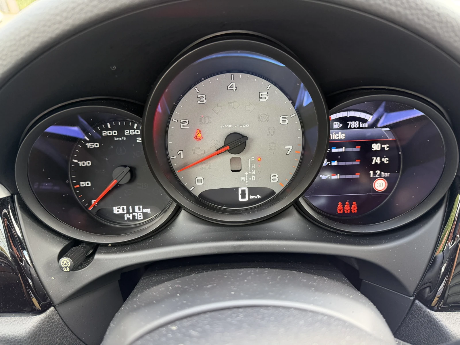 Porsche Macan S, снимка 8 - Автомобили и джипове - 56255199