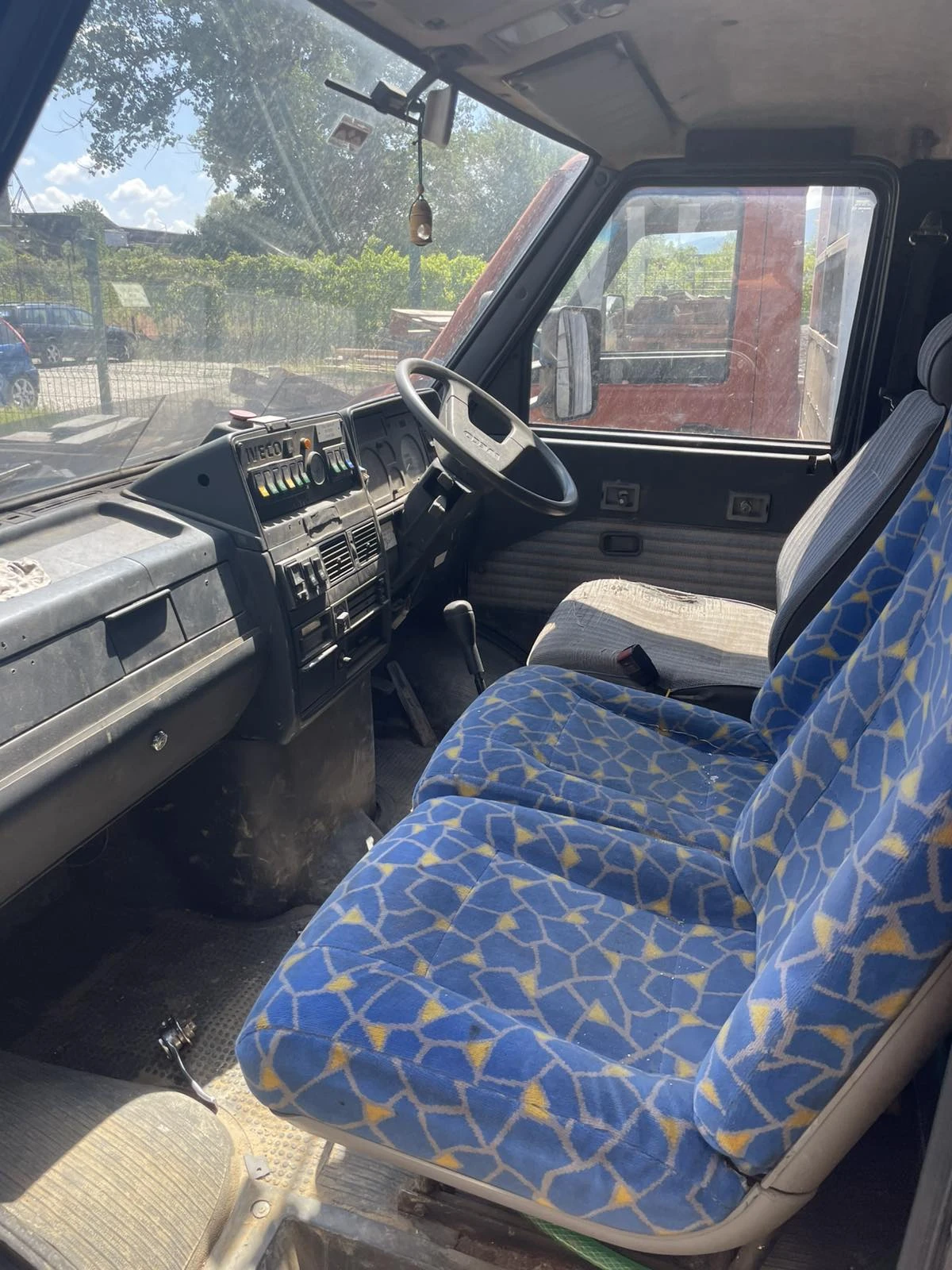 Iveco 4012, снимка 3 - Бусове и автобуси - 55613974