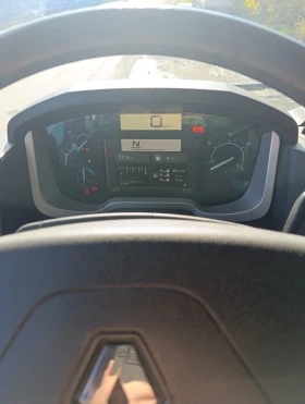 Renault T, снимка 8