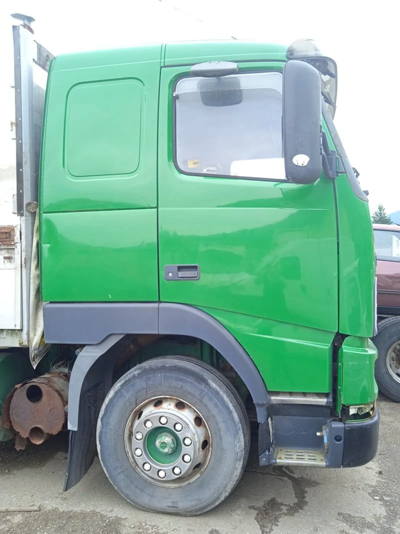 Volvo Fh 12 360, снимка 2 - Камиони - 43181989