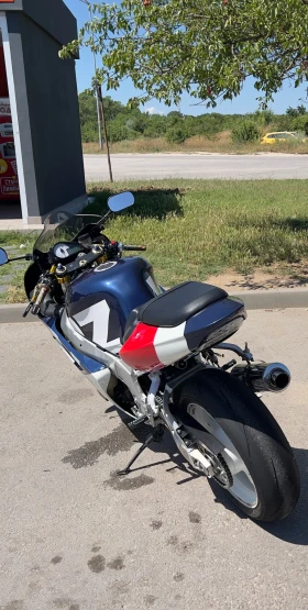 Обява за продажба на Suzuki Gsxr 750 ~5 500 лв. - изображение 2
