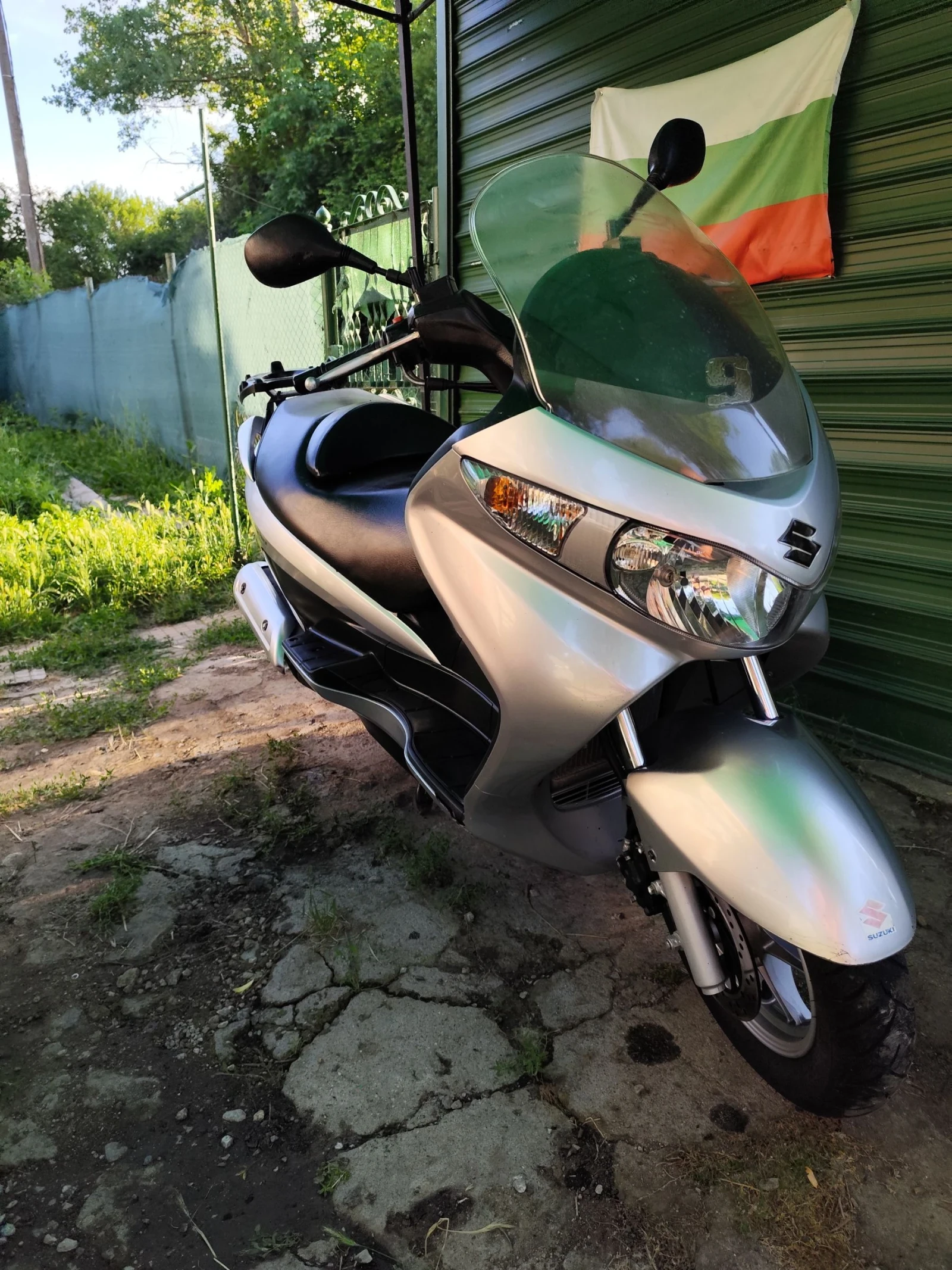 Suzuki Burgman 200, снимка 11 - Мотоциклети и мототехника - 54962671