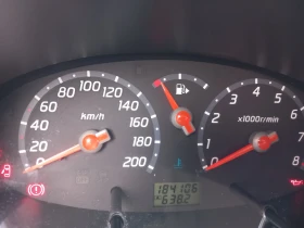 Nissan Micra 1, 2 clima, снимка 8