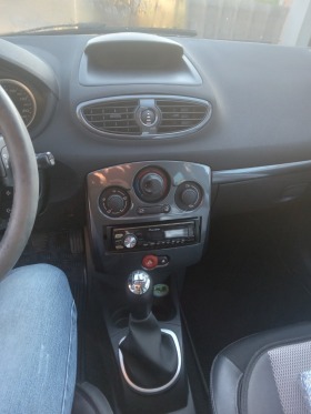 Renault Clio 1.6, снимка 4