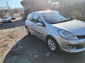 Renault Clio 1.2i 16V Бензин, снимка 10