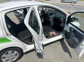 Обява за продажба на Toyota Aygo 1.0i ~3 400 лв. - изображение 6 | Auto.bg Обява за продажба на Toyota Aygo 1.0i ~3 400 лв. - изображение 6