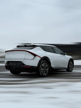 Kia EV6 LAND AWD - 29600 € / 57892.57 лв. - 66089414 6