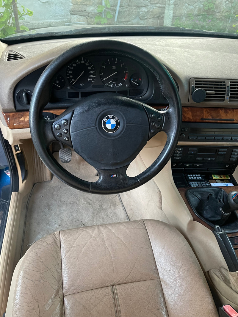 BMW 525, снимка 11 - Автомобили и джипове - 46288204