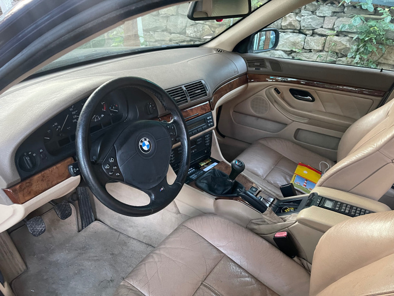 BMW 525, снимка 9 - Автомобили и джипове - 46288204