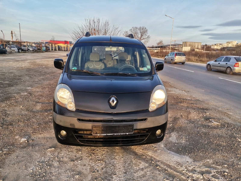 Renault Kangoo 1.6i/ПЕРФЕКТЕН, снимка 2 - Автомобили и джипове - 47703878