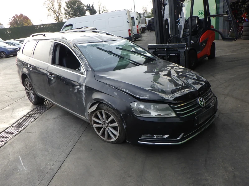 VW Passat 2.0 4x4, снимка 4 - Автомобили и джипове - 49163911