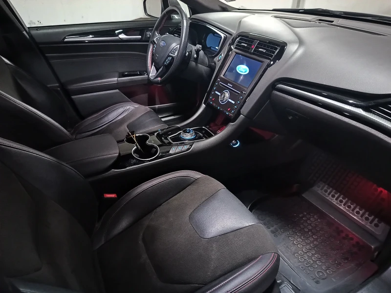 Ford Mondeo ST-line, снимка 8 - Автомобили и джипове - 52805867