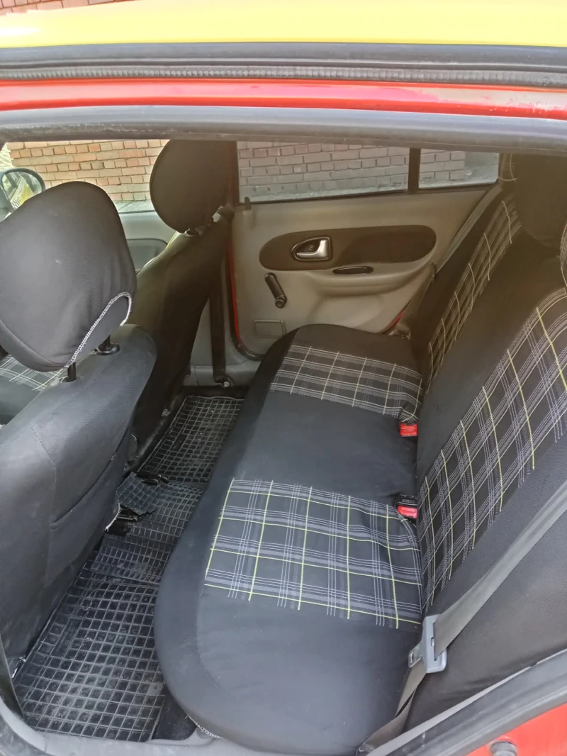 Renault Symbol, снимка 5 - Автомобили и джипове - 52774262