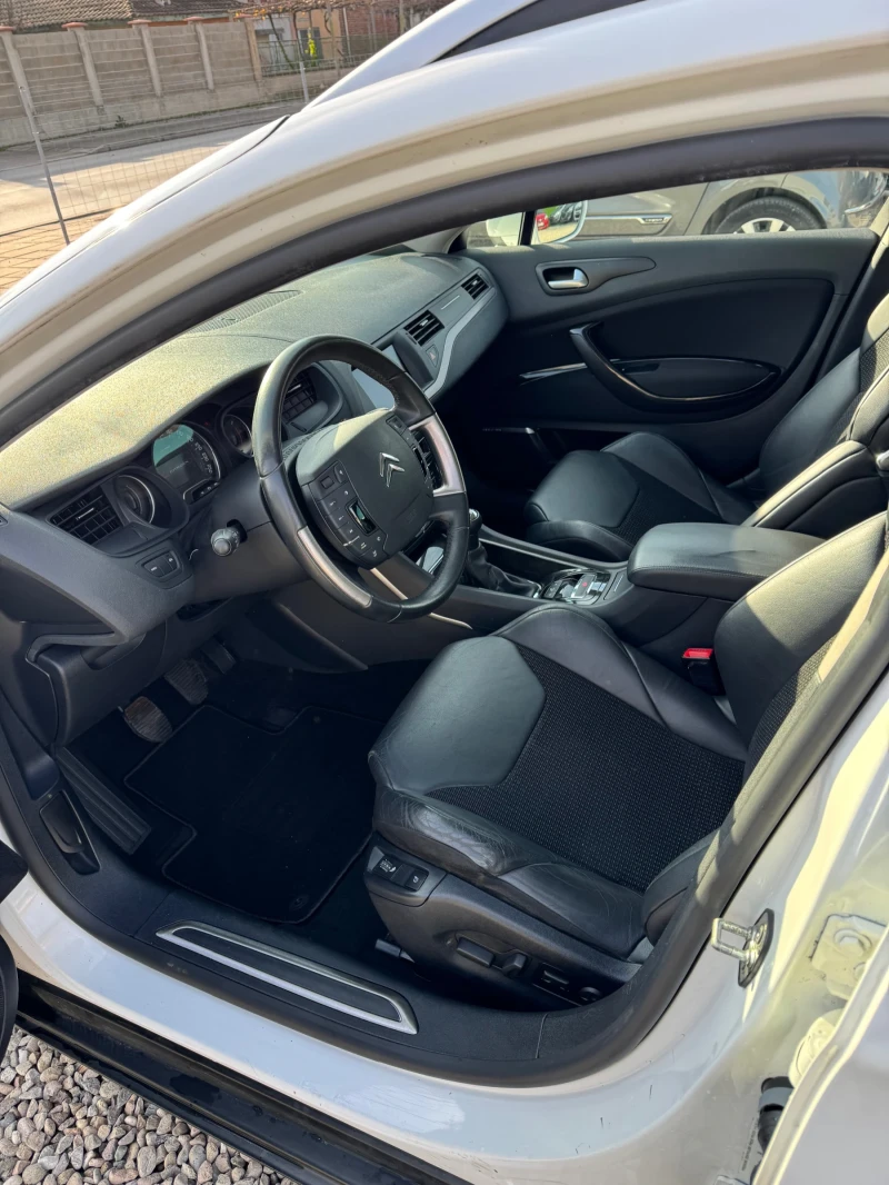Citroen C5 Exclusive / Подгрев / Масаж / Панорама, снимка 7 - Автомобили и джипове - 52830771