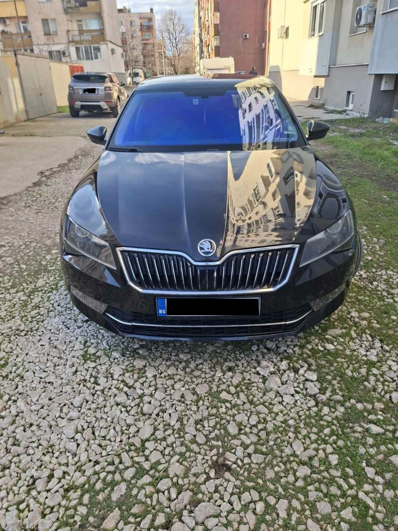 Skoda Superb, снимка 3 - Автомобили и джипове - 52966237