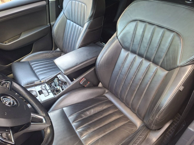 Skoda Superb, снимка 4 - Автомобили и джипове - 52966237