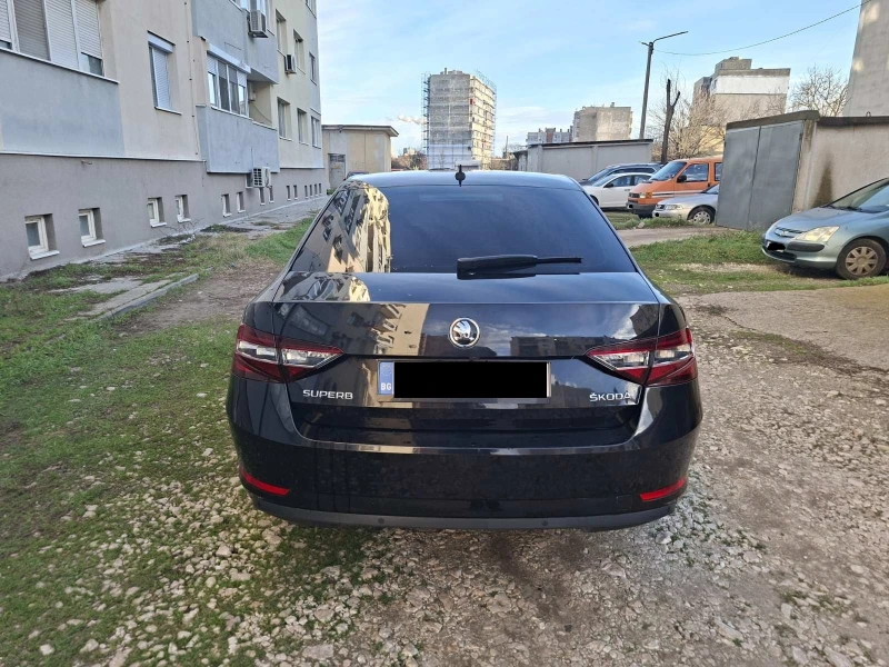Skoda Superb, снимка 2 - Автомобили и джипове - 52966237