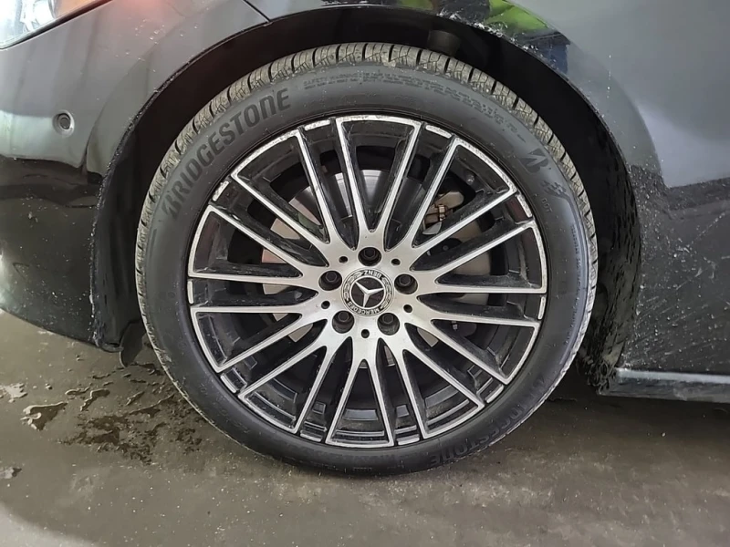 Mercedes-Benz C 300 | CARFAX| DISTRONIC| HUD| ПОДГРЕВИ, снимка 9 - Автомобили и джипове - 53414372