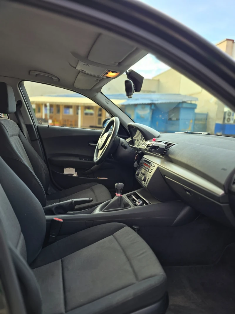 BMW 120, снимка 8 - Автомобили и джипове - 53598219