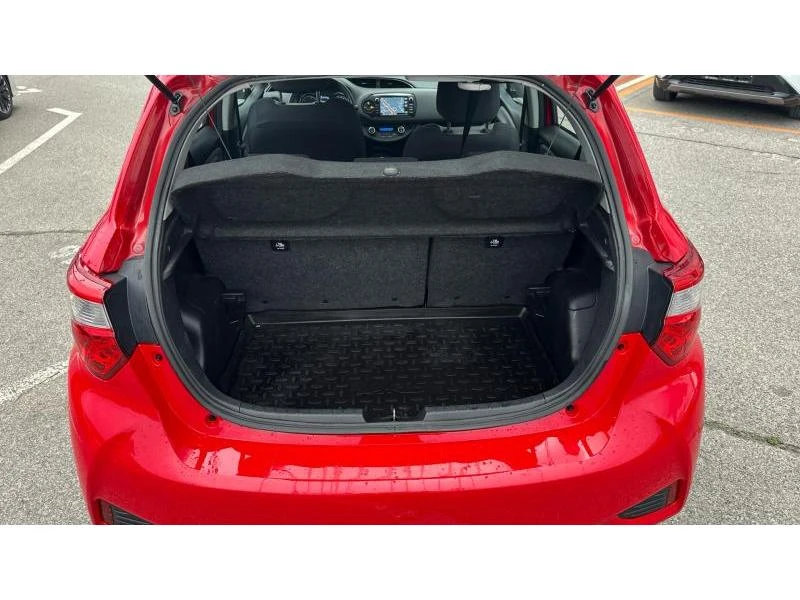 Toyota Yaris 1.5 HSD ACTIVE - изображение 10