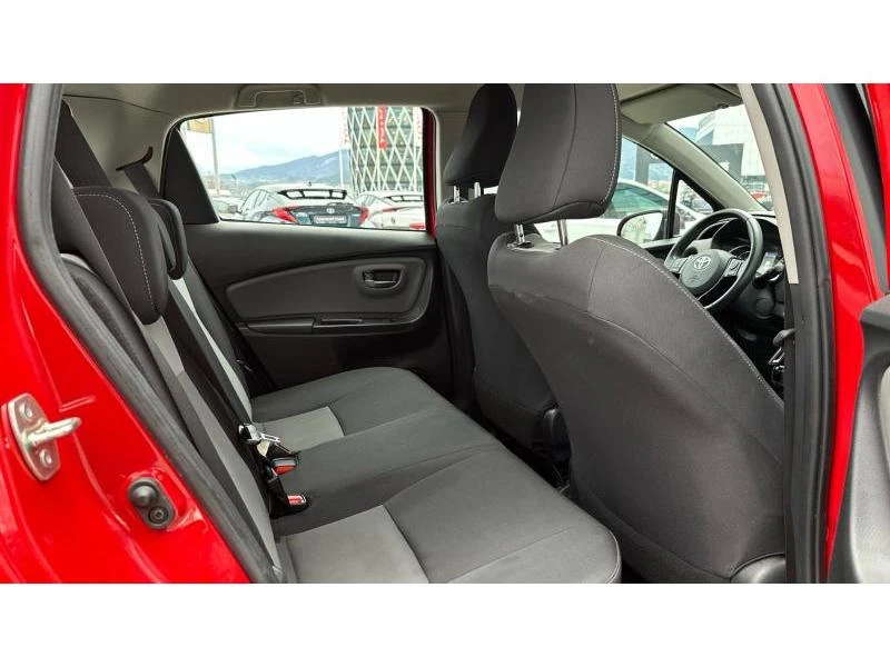 Toyota Yaris 1.5 HSD ACTIVE - изображение 7