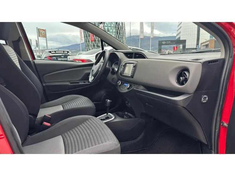 Toyota Yaris 1.5 HSD ACTIVE - изображение 6