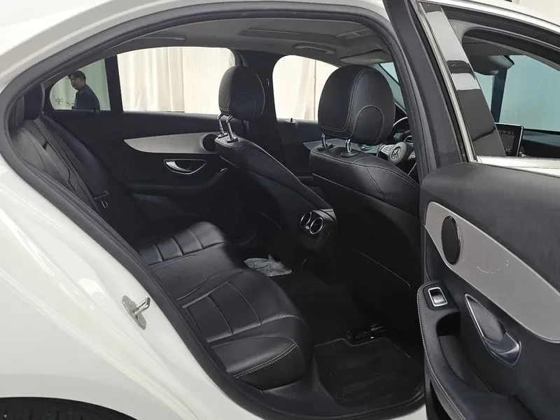 Mercedes-Benz C 200 САМО 30% АВАНС, снимка 12 - Автомобили и джипове - 56064940