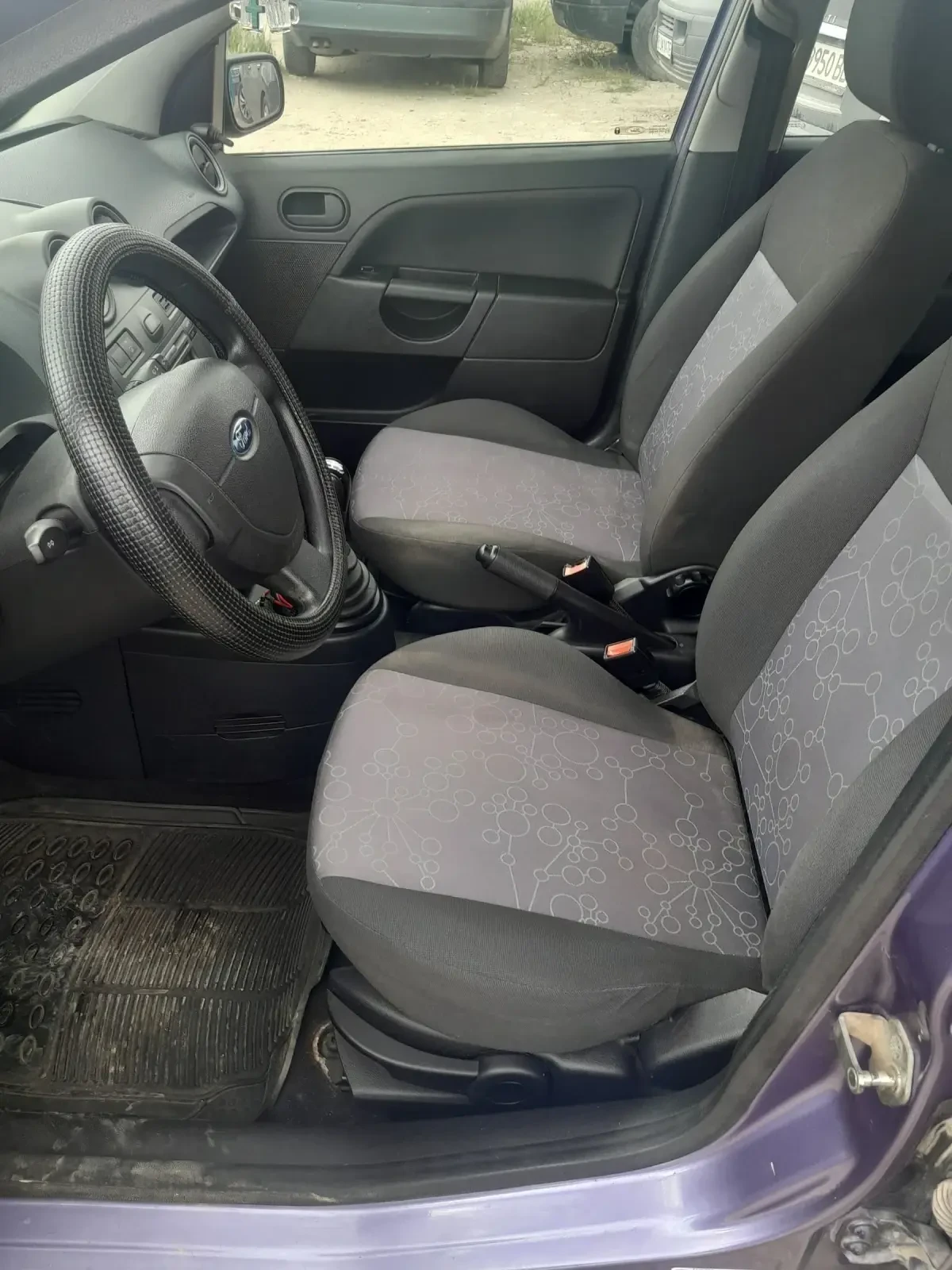 Ford Fiesta 1.4 i - изображение 7