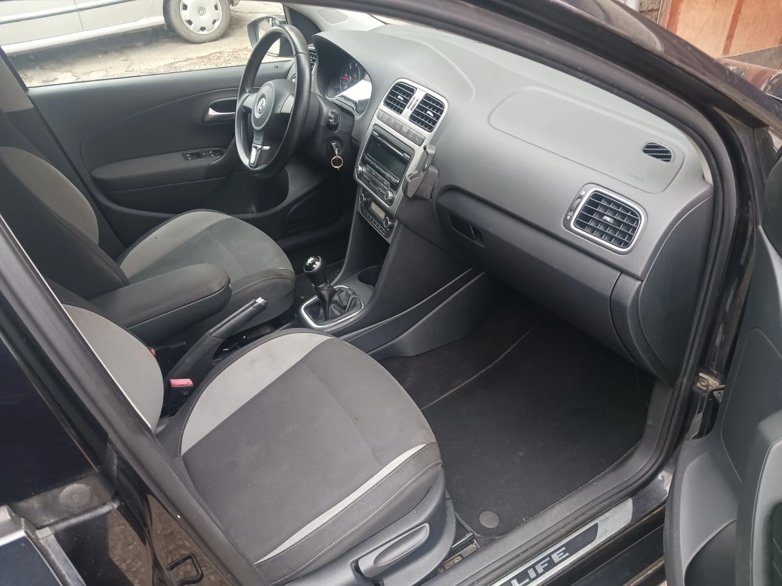 VW Polo 1.60 - изображение 9