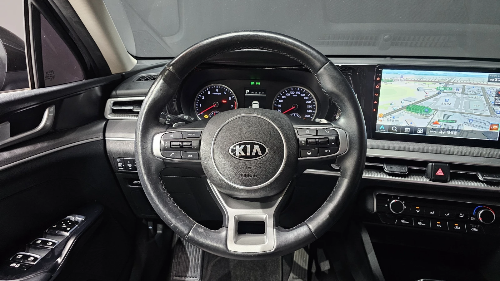 Kia K5 2.0LPI TRENDY | Mobile.bg   12
