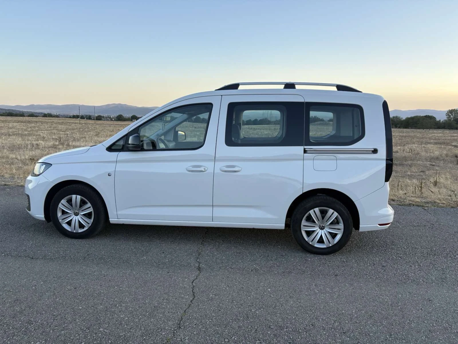 VW Caddy  - изображение 3