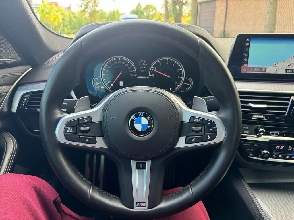 BMW 550 i * xDrive * AвтоКредит* (ЦЕНА ДО БГ) - изображение 9